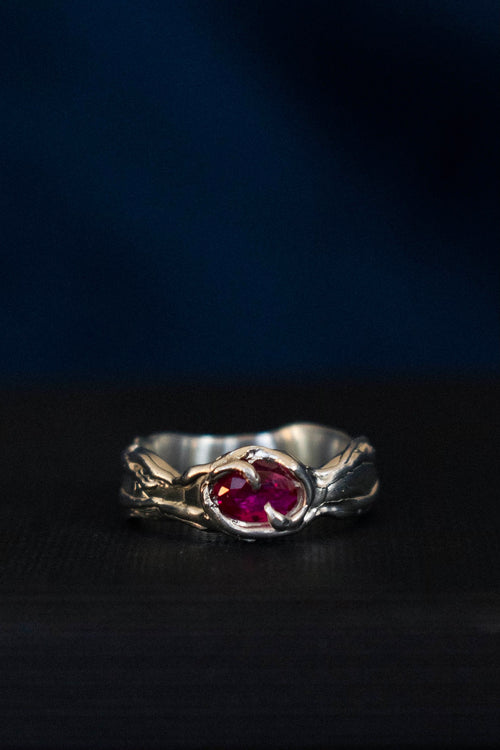 Murmuro Ring - Silver & Ruby