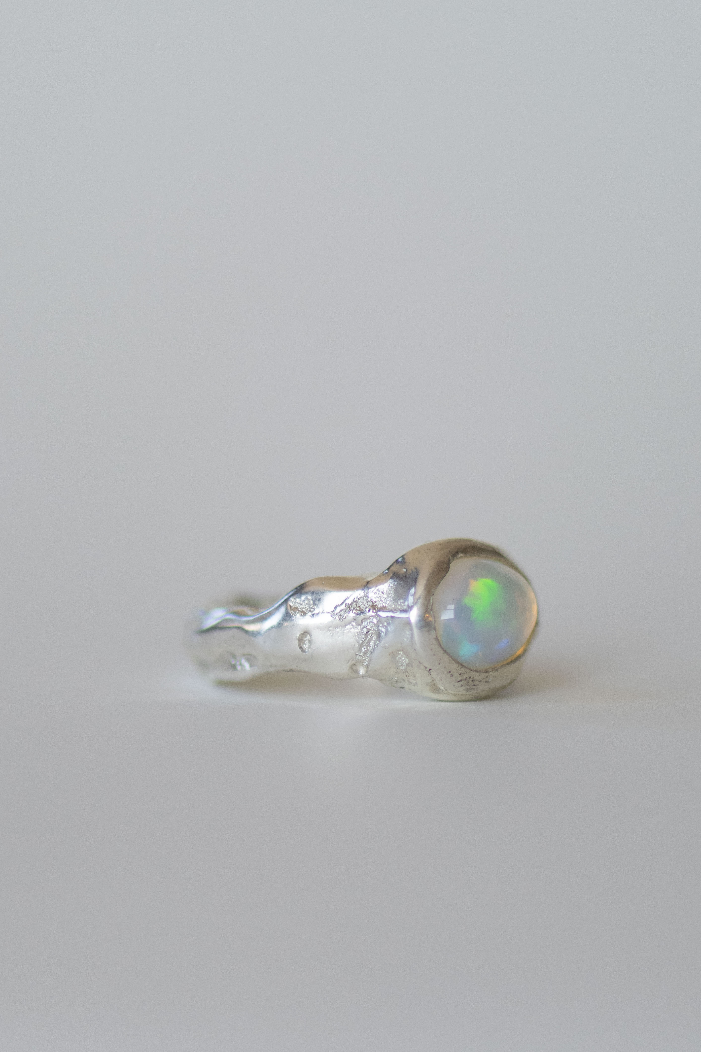 AURA RING IN SILVER UK N