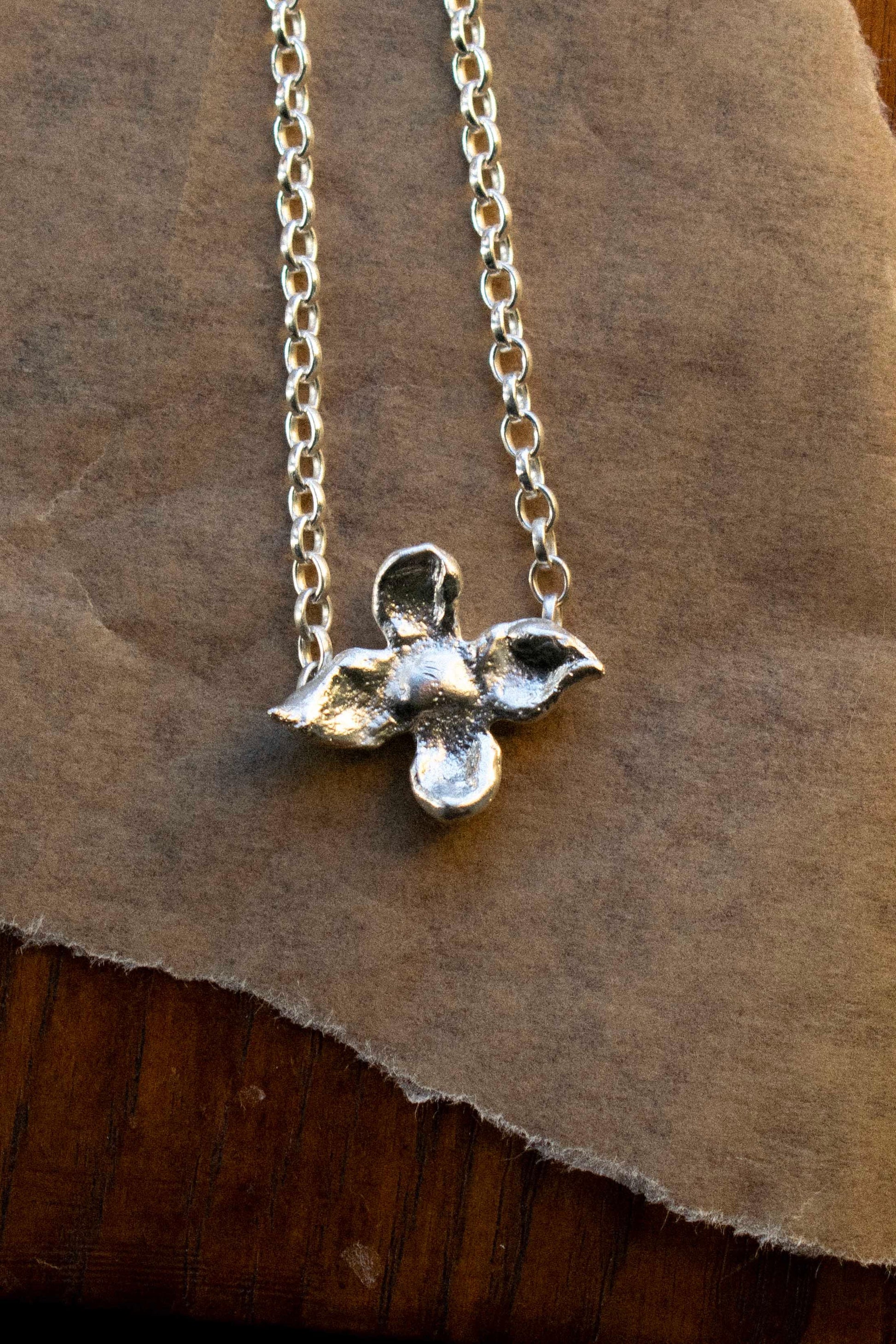 FLORA CHAIN - ANYOTHERKINGDOM